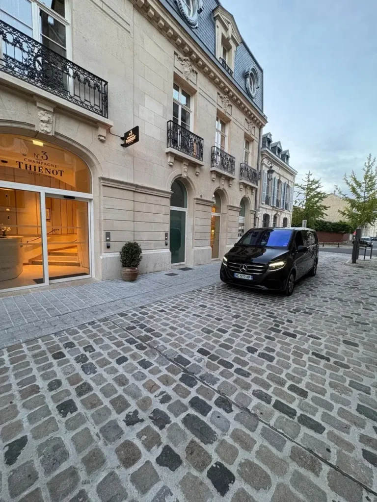 Votre chauffeur privé à Épernay et en Champagne 2 votre chauffeur prive a Epernay et en Champagne 1